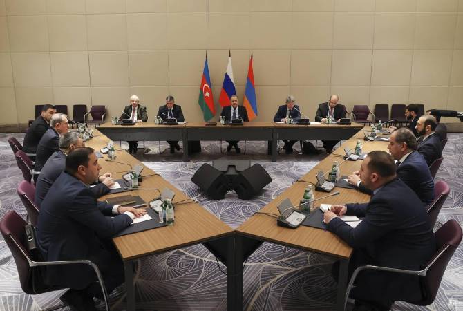 Ermenistan üçlü toplantının ertelenmesini istedi